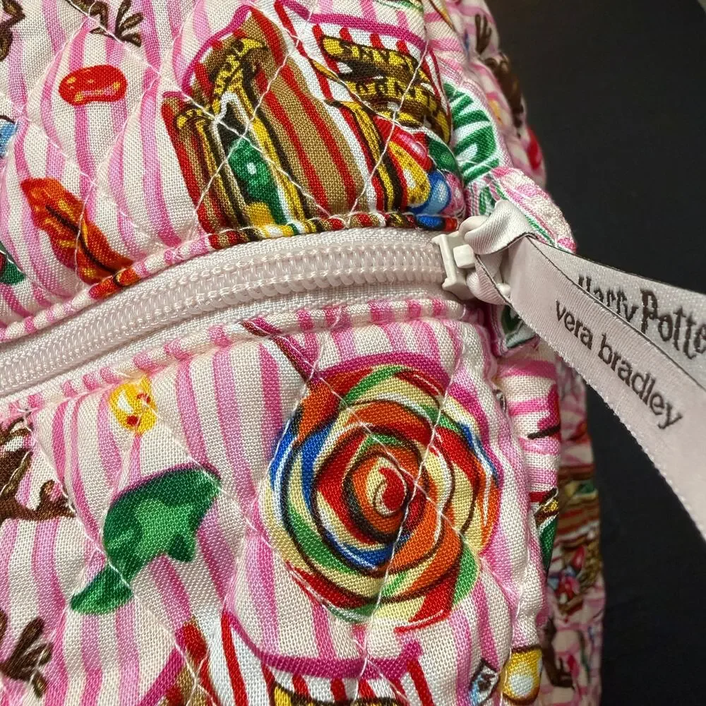 Vera Bradley Harry Potter Honeydukes Duffel Bag Travel Weekend Candy Pink - Picture 12 of 13